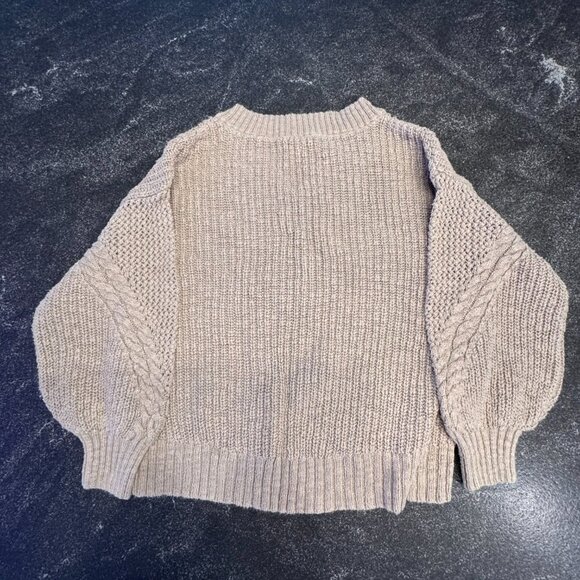 AE Green V-neck Knit Sweater, M - Picture 3 of 4